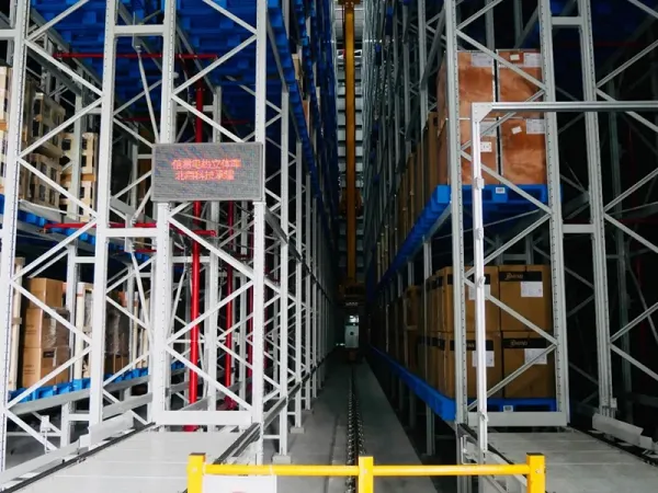 Automatic Three-Dimensional Warehouse