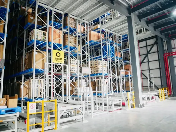 Automatic Three-Dimensional Warehouse